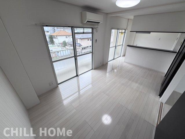 中沢マンションの居間・リビング|他社様掲載物件もまとめてご紹介、ご案内可能です(^^)/