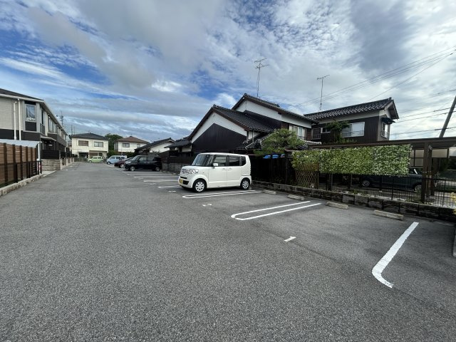 ピュア・フレグランスの駐車場