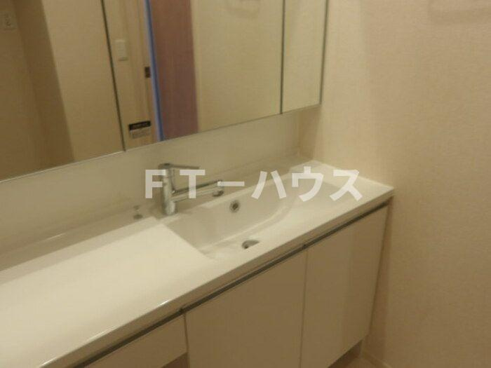 ハピネス　Bの洗面所