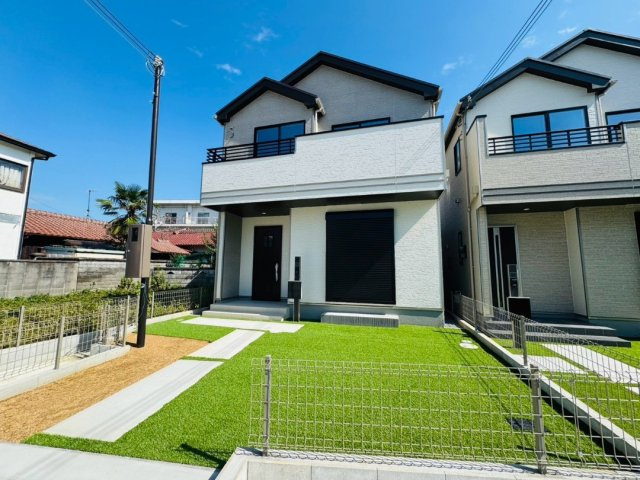 「海近く」「山電魚住駅徒歩13分」魚住町西岡　全3棟　A号棟の庭