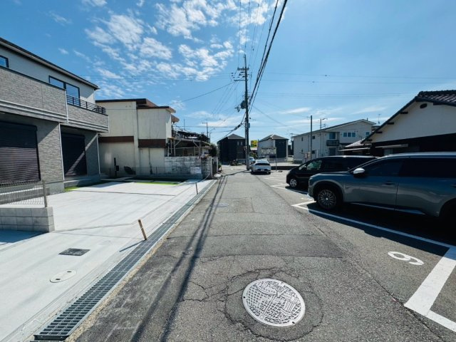 「海近く」「山電魚住駅徒歩13分」魚住町西岡　全3棟　A号棟のその他