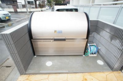 リブリ・ル・シェノン のその他共用部分