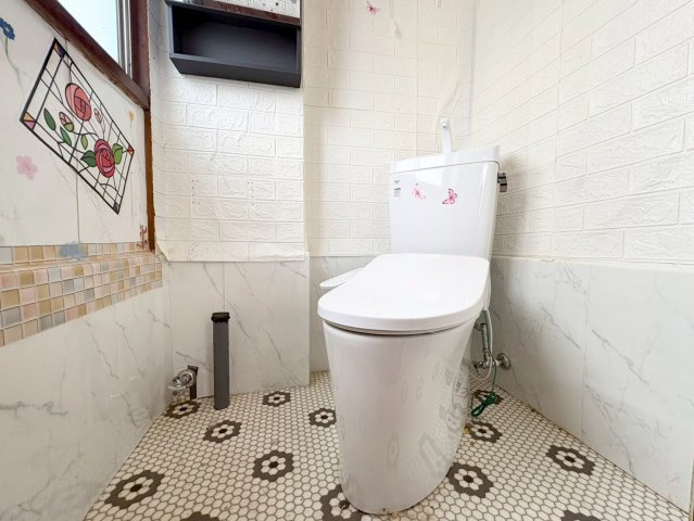 東大阪市永和1丁目のトイレ|トイレは清潔感のある内装で、コンパクトながら落ち着ける空間♪