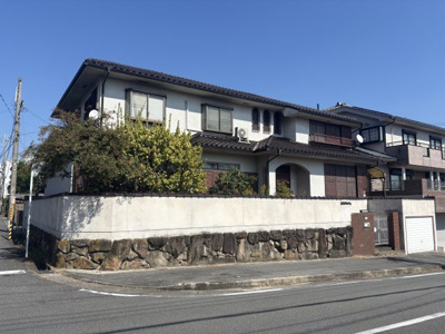 【外観】 | 香芝市西真美一丁目 古家付土地 | 南西側外観