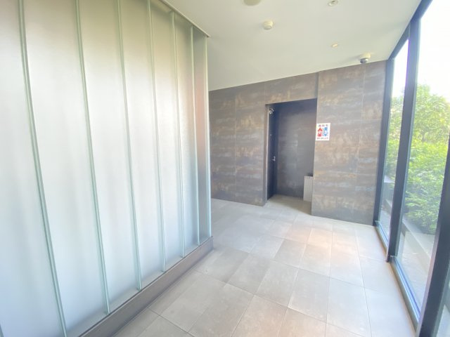 毎日通るロビーはこのようになっています