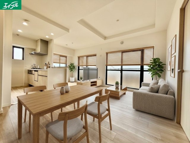 グローリアス安城小堤町