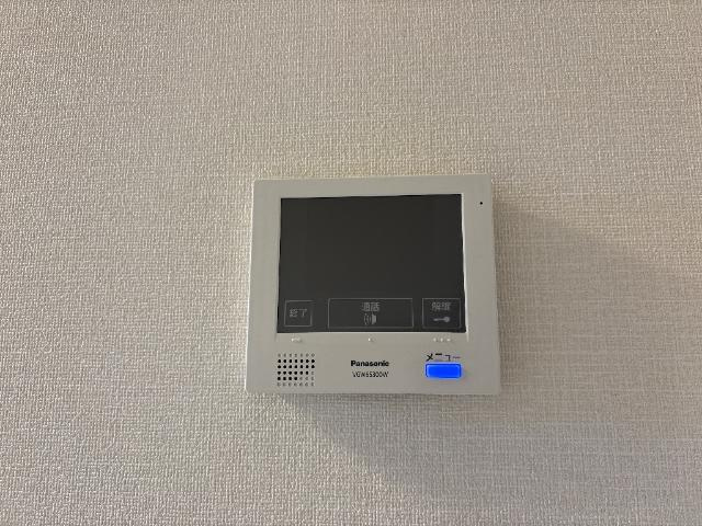 【内装】 | シャインキャッスル | カメラ付インターホン