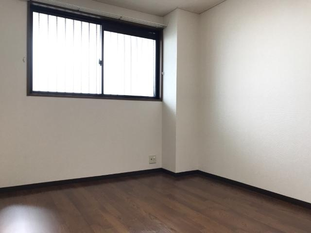 カーム　フィールドの内装|洋室
