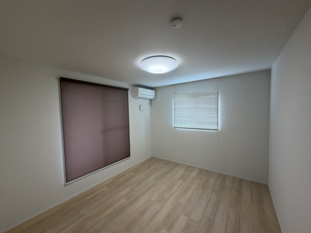 妻崎開作売物件の寝室