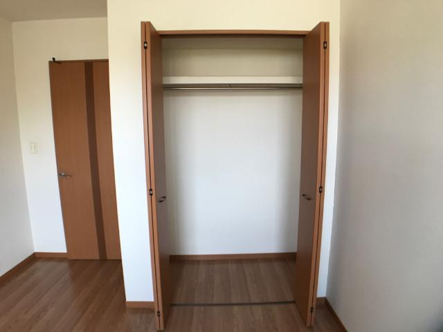 グランチェスタの収納|クローゼット（北側）