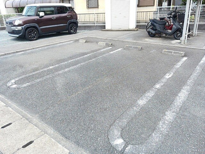 【駐車場】 | イリーデＡ | 駐車場があります