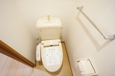 【トイレ】 | メゾン・カメリア | 落ち着いたトイレです