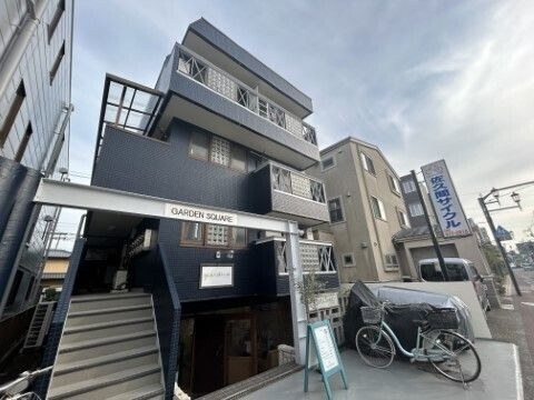 ガーデンスクエア国立の外観
