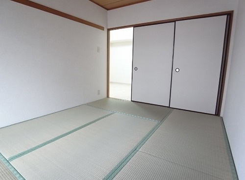 セジュール津田沼の和室