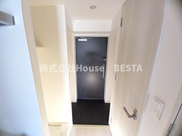 アドバンス神戸マリスⅠの玄関
