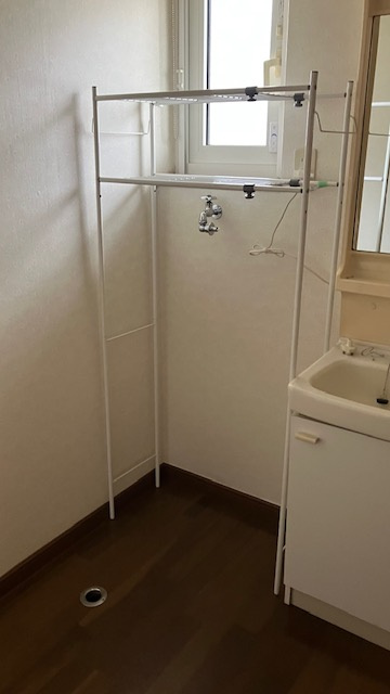 シティパレスB棟の洗面所|忙しい朝には欠かせない洗面所です