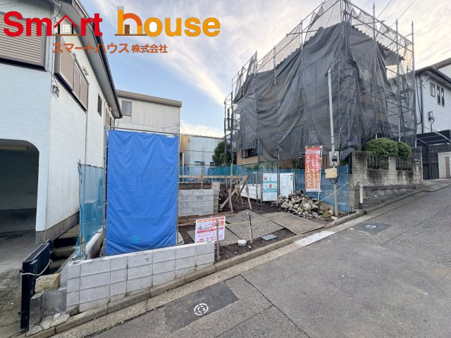 大和市柳橋５期の前面道路含む現地写真
