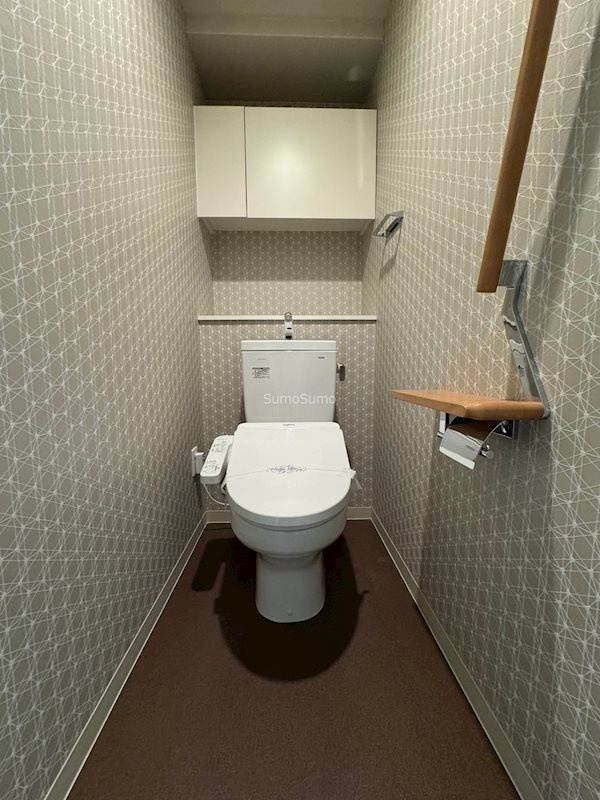 シーズンフラッツ靱本町のトイレ