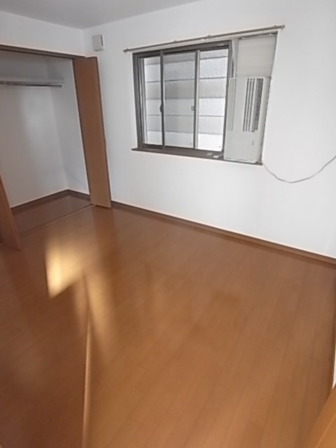 雲井通3丁目戸建の洋室