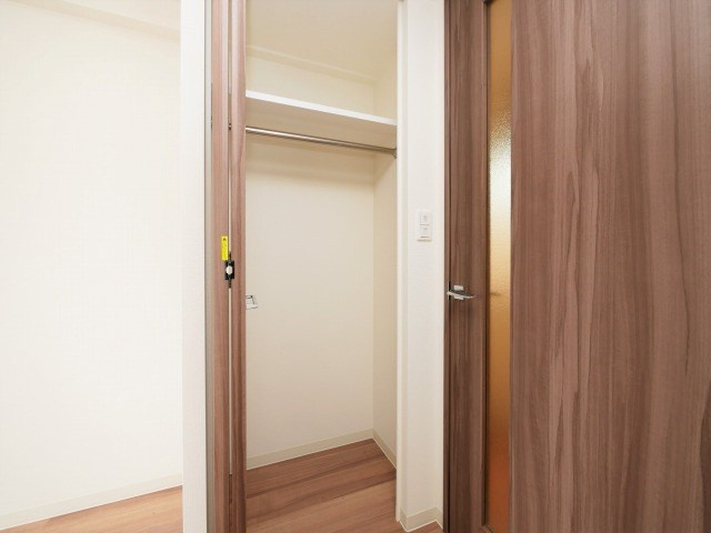 プレサンス江戸堀の収納