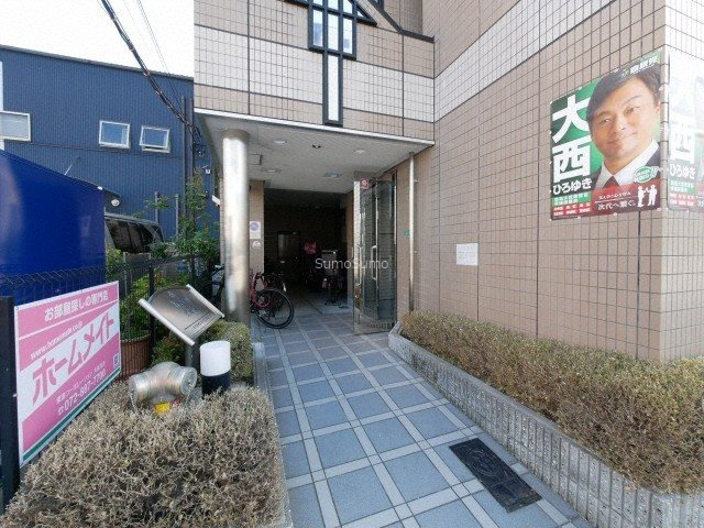 メゾンパシフィックのエントランス