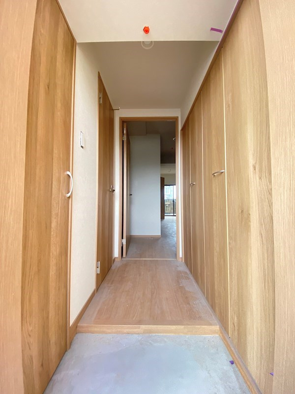 Modern palazzo住吉の玄関