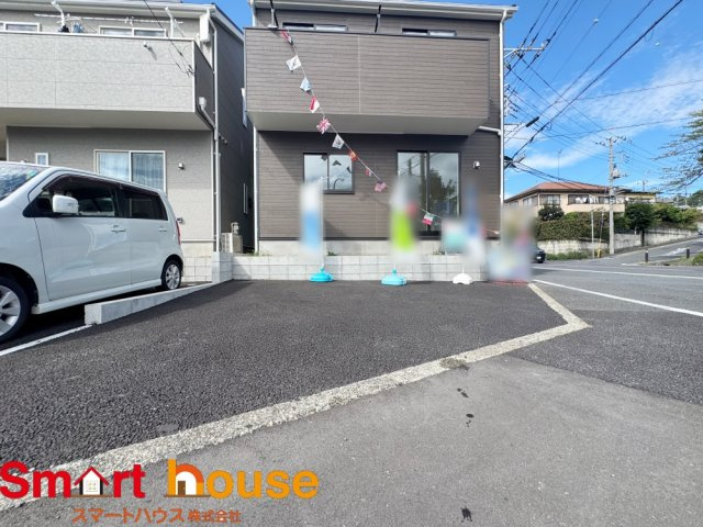 海老名市国分寺台第16 の駐車場