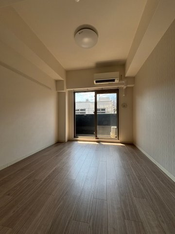 プレサンスOSAKA DOMECITYスクエアの寝室