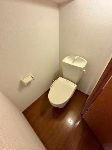 レオパレスCOZYのトイレ