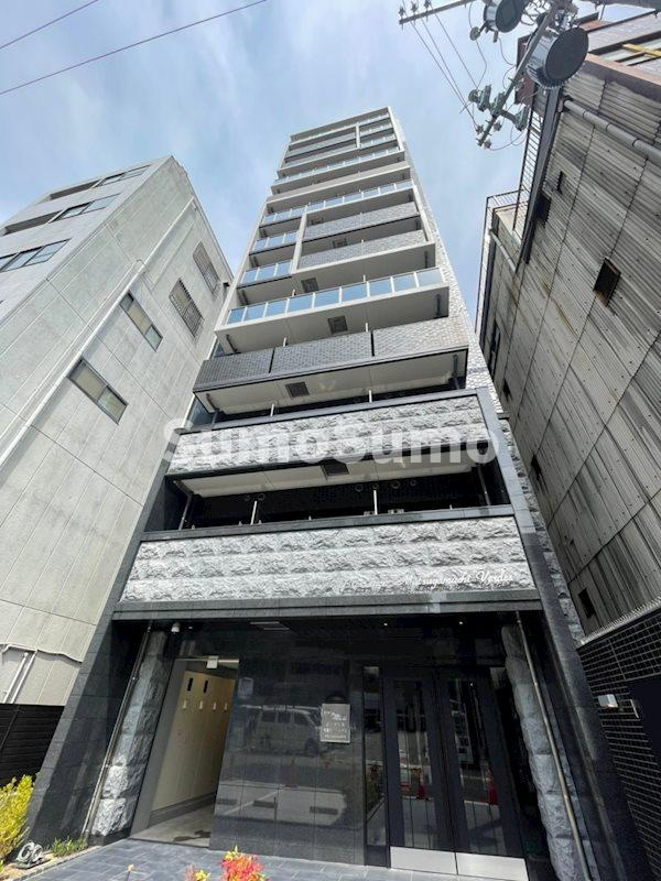 プレサンス松屋町ヴェルデスの外観