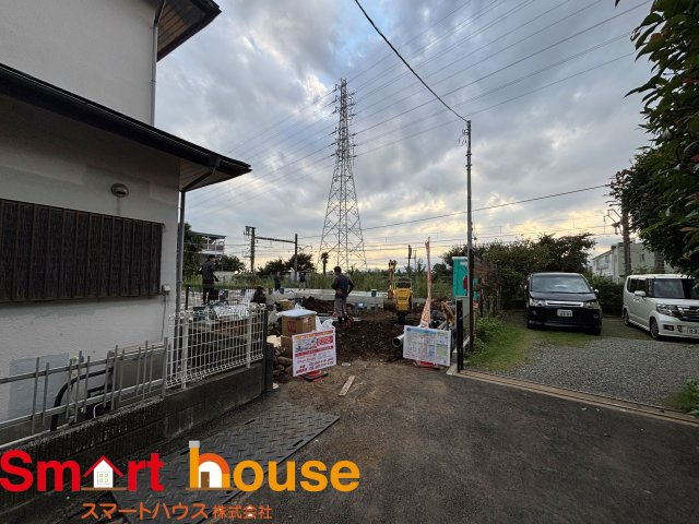 相模原市南区新戸第15　新築全2棟の前面道路含む現地写真