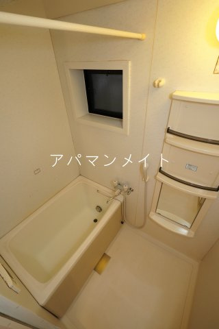 【浴室】 | リヴェールⅠ | お風呂で日々の疲れを落としましょう