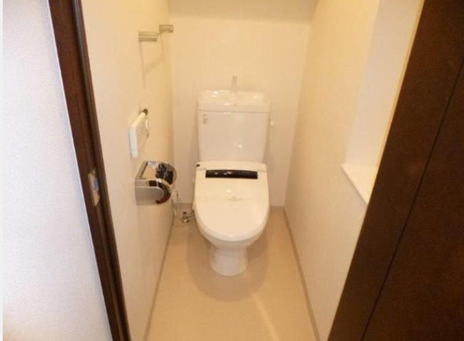 川崎市多摩区東生田１丁目の賃貸マンションのトイレ|※他部屋参考写真
