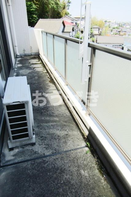 KENZO　HAUS　Yokodaiのバルコニー