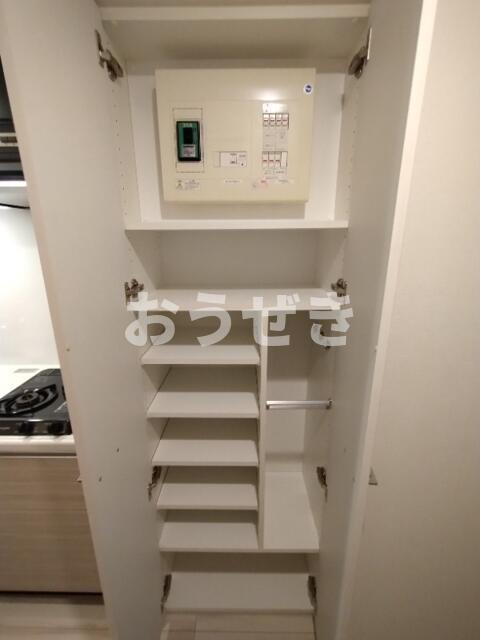 Ｒｉｓｉｎｇ　ｐｌａｃｅ　西浅草の収納