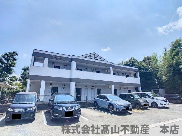 アミュレットの駐車場