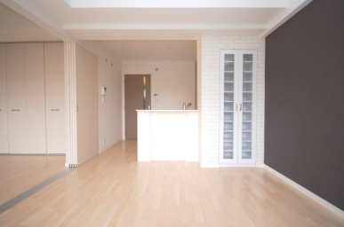 ノースステイツ片野の居間・リビング
