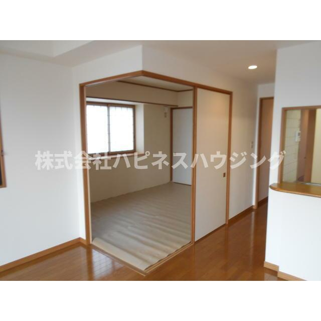 インシュランスビル１２の和室