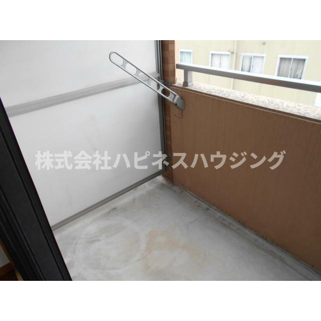 インシュランスビル１２のバルコニー