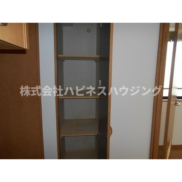 インシュランスビル１２の収納