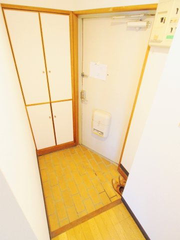 第2伊藤ビルの玄関