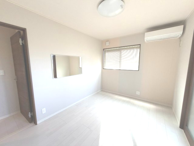 ■□米子市彦名町中古戸建□■のバルコニー|インナーバルコニーになります。屋根ありで急な雨でも安心の仕様になります。
