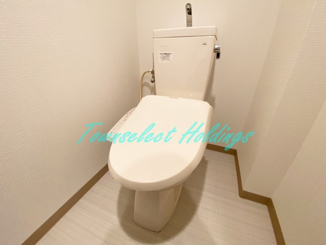 茅ヶ崎市小和田１丁目の賃貸マンションのトイレ