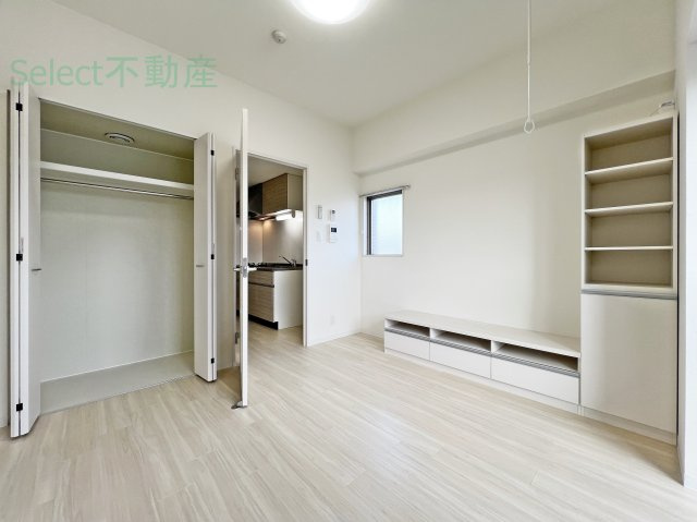 カルマートの居間・リビング