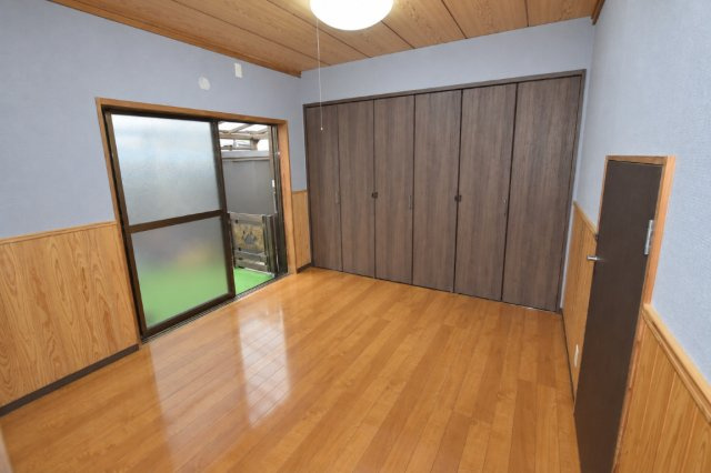 うきは市浮羽町古川　中古戸建の洋室