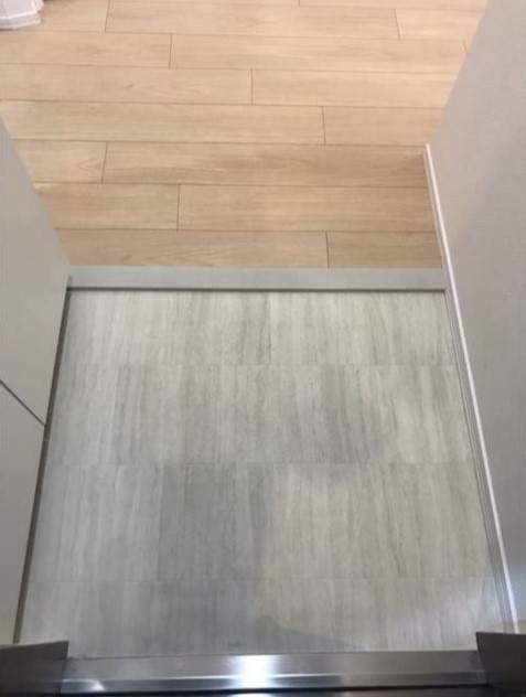 川崎市多摩区登戸の賃貸マンションの玄関