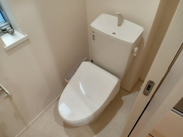 川崎市多摩区登戸の賃貸マンションのトイレ