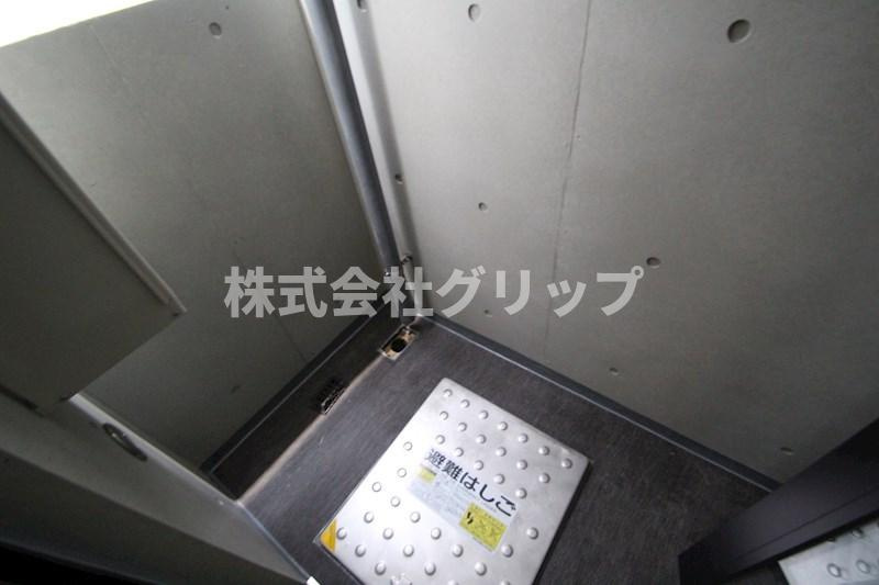 横浜市神奈川区松本町２丁目の賃貸マンションのバルコニー
