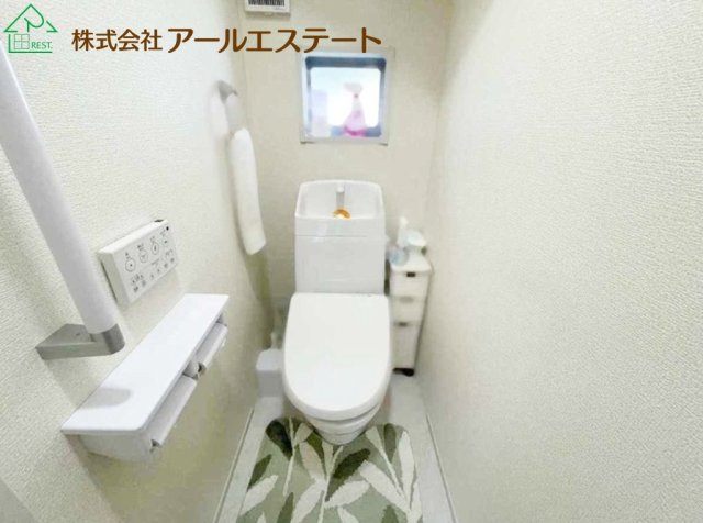 姫路市広畑区西蒲田　　中古戸建のトイレ