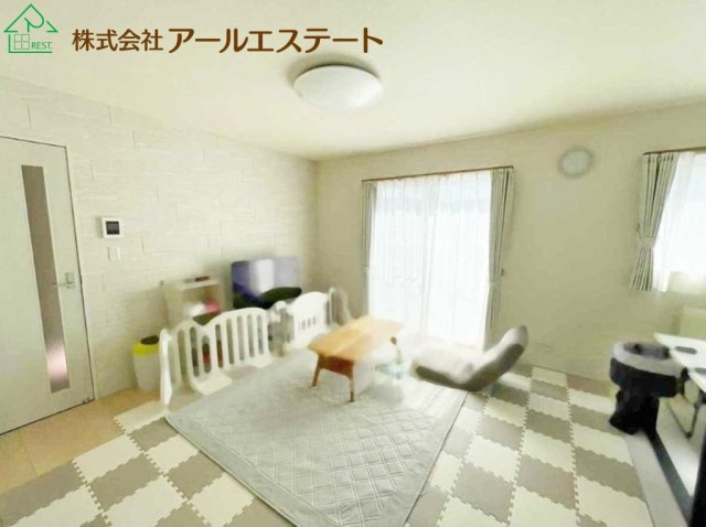 姫路市広畑区西蒲田　　中古戸建の寝室